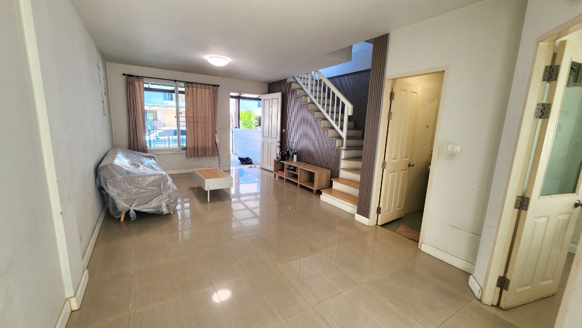 รูป 🏡 ให้เช่าทาวน์โฮม 3 ชั้น ย่านเกษตร–นวมินทร์ 24,000บาท/เดือน  - รูปที่ 4/16