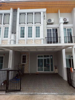 ทาวน์เฮ้าส์ โกลเด้น ทาวน์ รามอินทรา-วงแหวน