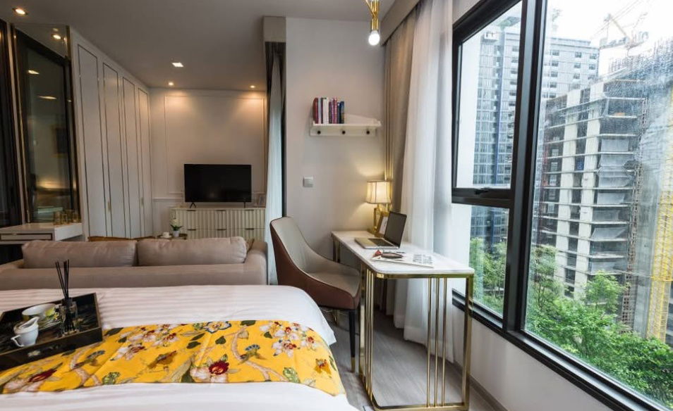 picture #R5585  🎉 090868 Condo for rent Life Asoke - Rama 9 - 7/15