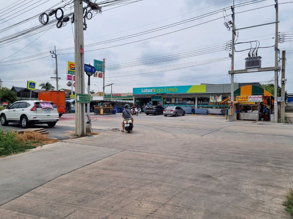 picture For Sale Vacant land Soi Sala Thammasop 13, Intersection 1, near Borommaratchachonnani Road - 12/13