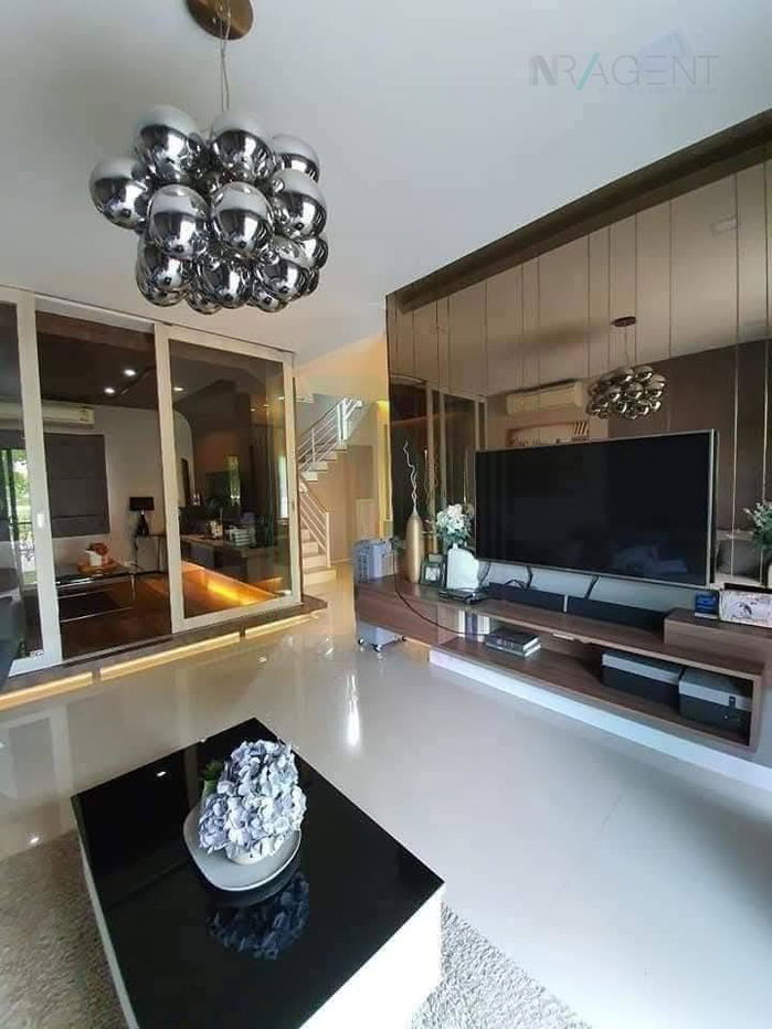 picture 🚩 For Sell House DELIGHT ONNUT-MOTORWAY 2-story 3 bedroom 3 bathroom - 5/8