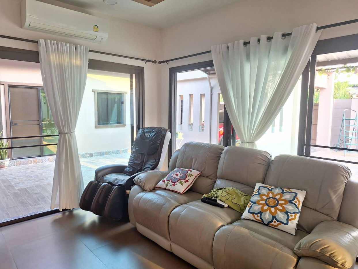 picture 4 Bedrooms House @ Baan Piam Mongkon - 13/19