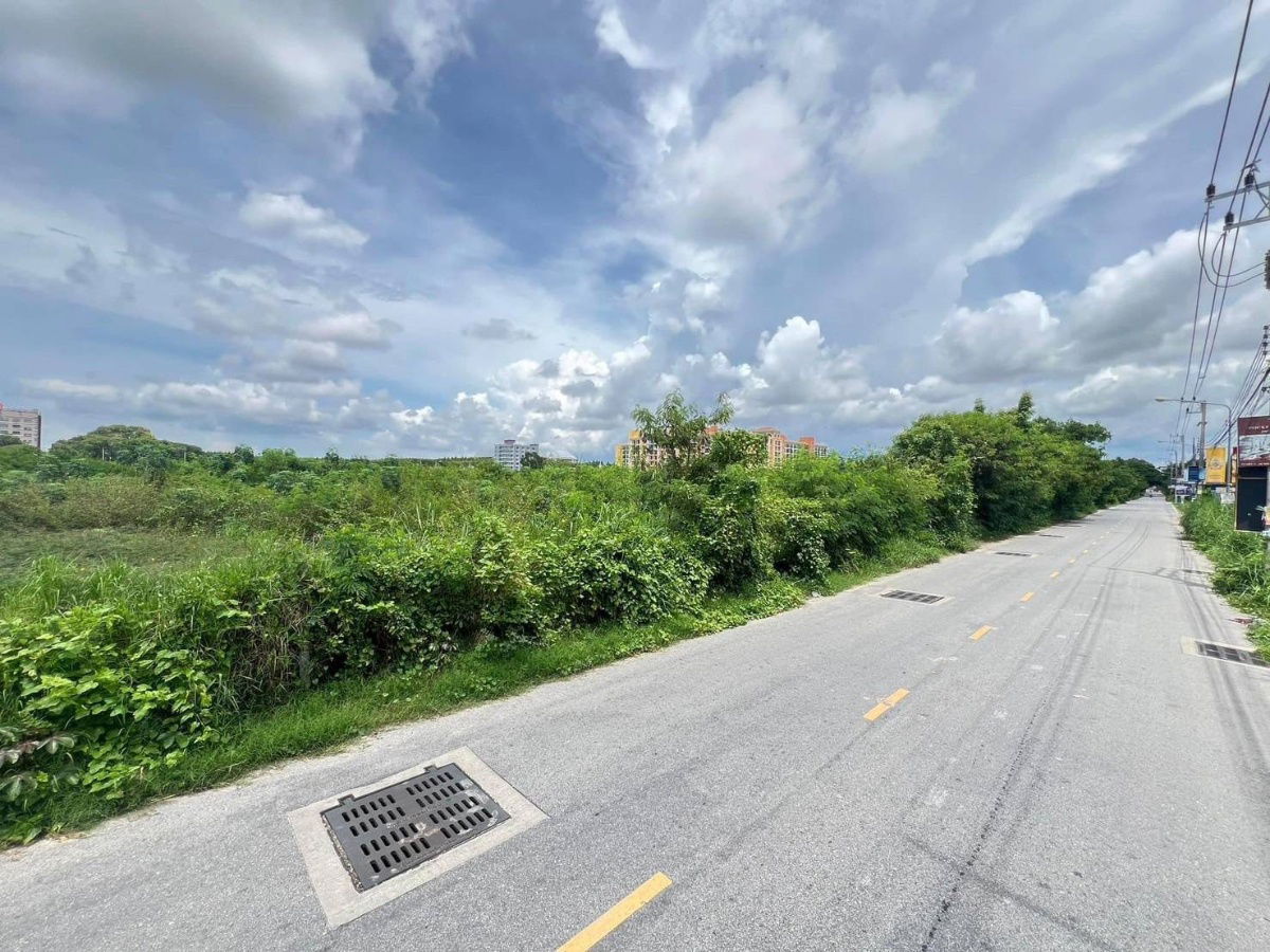 picture Land for sale close to Na jomtien beach - 2/4