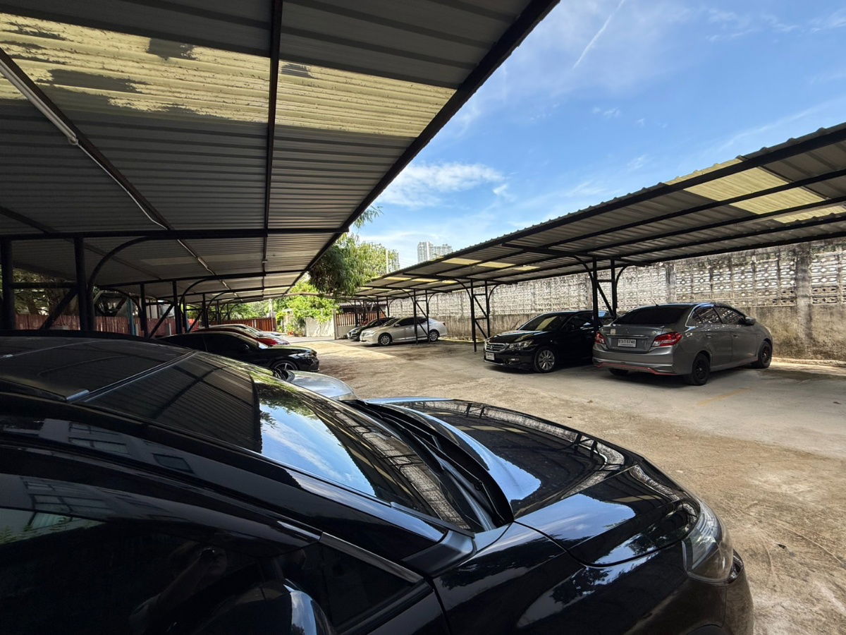 รูป เช่าพื้นที่จอดรถ ลาดพร้าว15 Line ID 0619636888 - รูปที่ 10/10