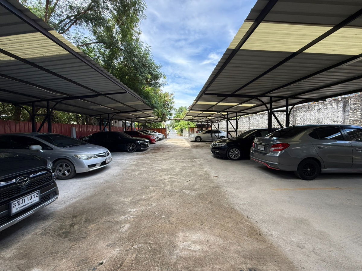 รูป เช่าพื้นที่จอดรถ ลาดพร้าว15 Line ID 0619636888 - รูปที่ 8/10