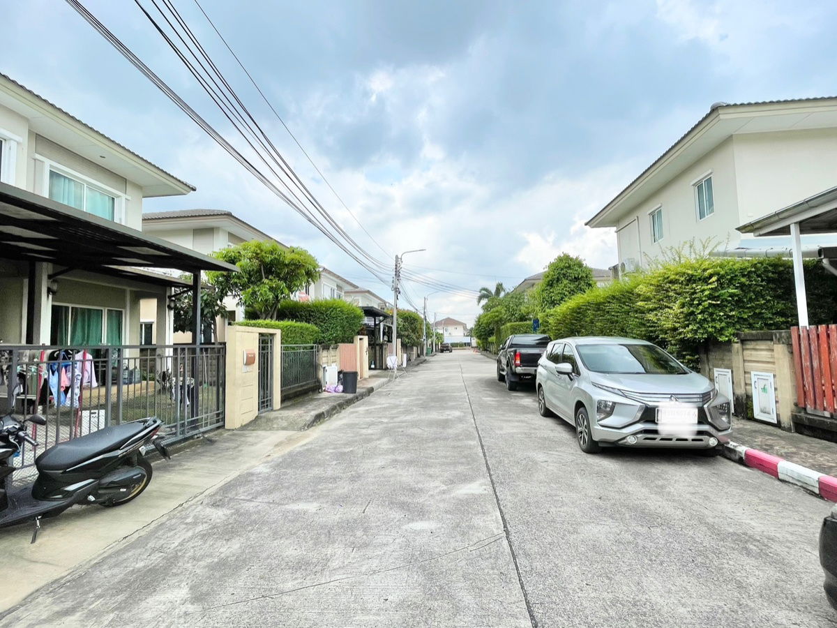 picture Passorn Prestige Pattanakarn 38 for sale, private zone and potential location - 25/25