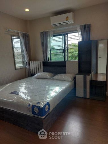 4-bed house for sale, 194 sqm, 88 sq wah, Setthasiri Pattanakarn