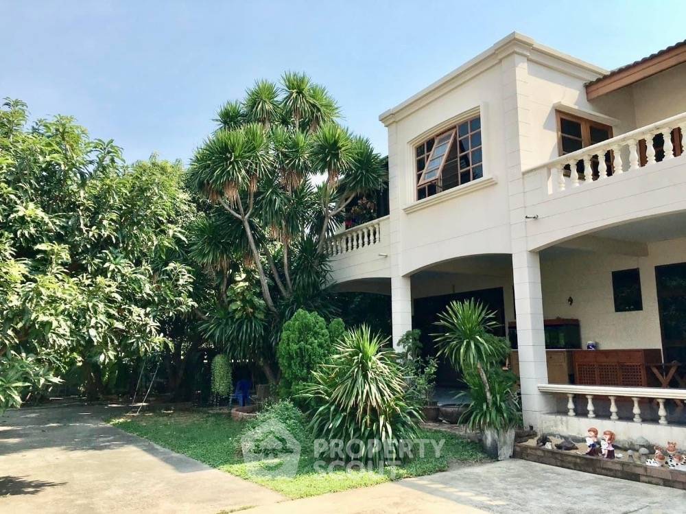 picture 4-BR House close to Ramkhamhaeng (ID 1525008) - 2/5
