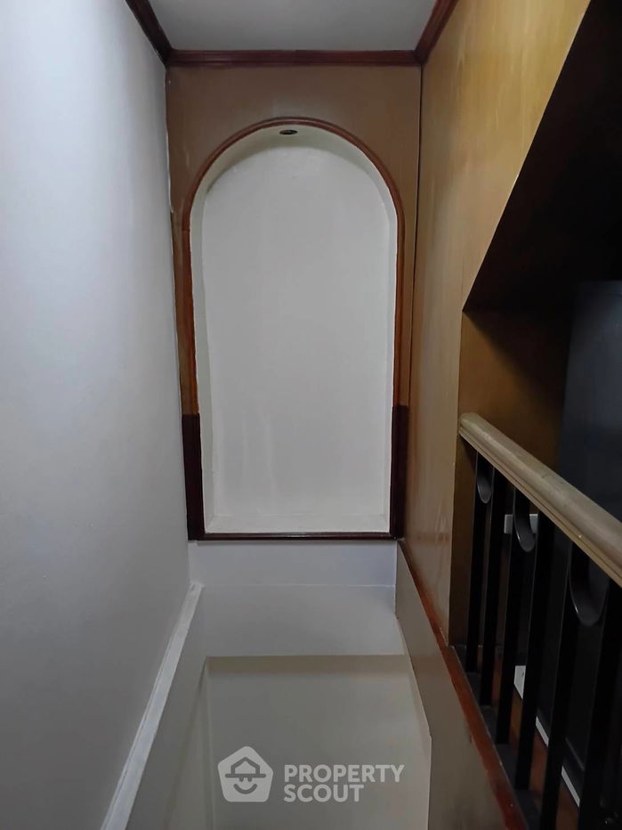 รูป ทาวน์เฮาท์ 5-ห้องนอน ใกล้ BTS เอกมัย (ID 2245158) - รูปที่ 9/30