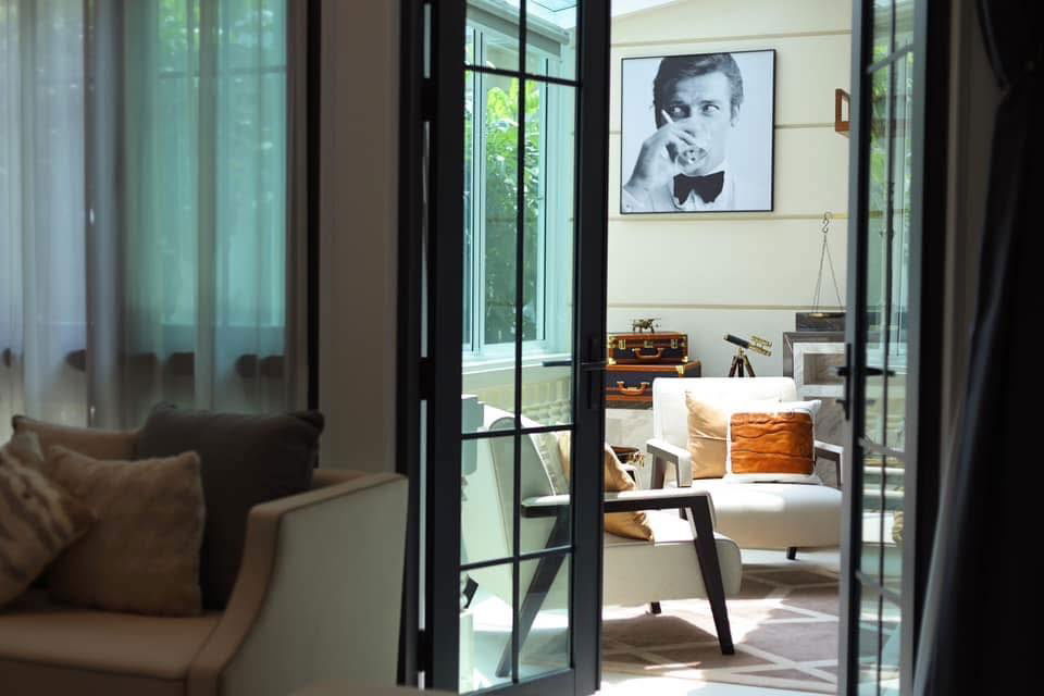 picture Luxury house for rent and sale in Soi Ekkamai 22, Rental price: 450,000 baht/month, Interested parties: 089-4282491, 084-6283752, add Line: @rghome4u  - 10/11