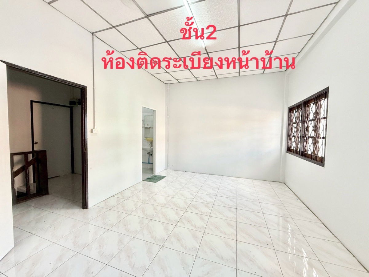 รูป ให้เช่าบ้านทาวเฮ้าส์ ซ.บรมราชชนนี76 (แยก5) ติดปั๊มปตท. อยู่ระหว่างพุทธมณฑลสาย3-4 ขาเข้า ปรับปรุงใหม่ สะอาด มีน้ำ/ไฟ พร้อมเข้าอยู่ - รูปที่ 7/12