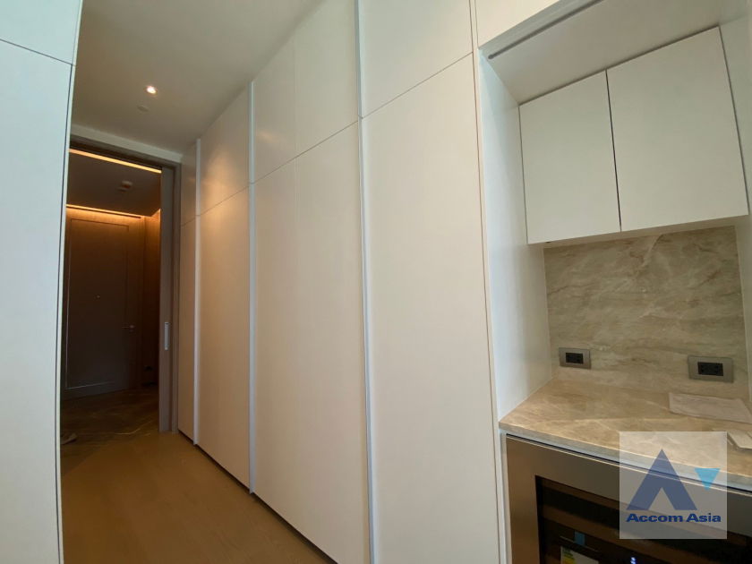 picture 🔼🔽 AccomA 📩 Pet friendly 1 BR Condominium @Scope Langsuan (AA43129) - 5/7
