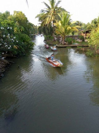 picture FOR RENT  HOUSE PROPERTY  90000 BAHT per MONTH - 35/36