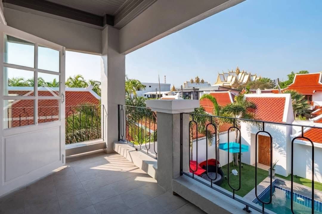 picture Selling villa style Thai - Bali Pattaya 19.0 million - 24/25