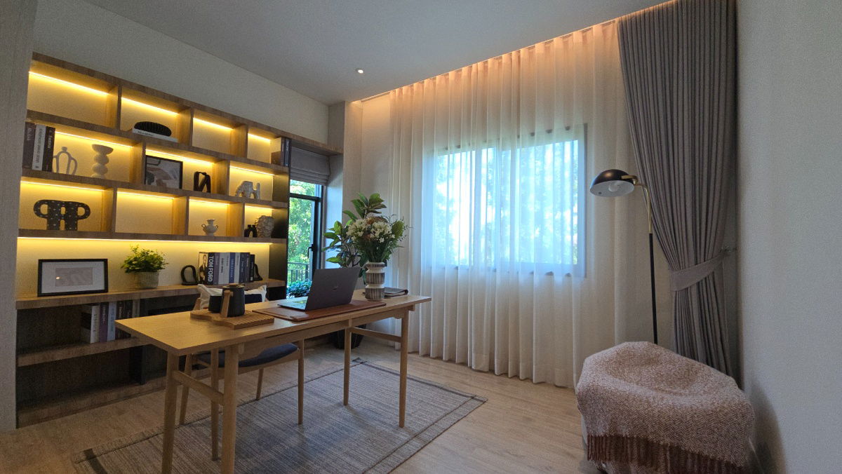 รูป บ้านตัวอย่างแปลงมุมพร้อมขาย ราคาพิเศษ 12.99 ล้านบาท! โครงการสราญสิริ ศรีวารี 2 - รูปที่ 25/27