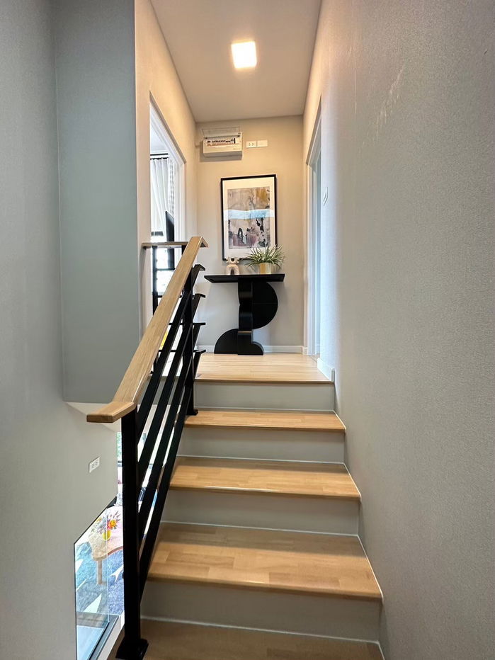 รูป 🏡 ขายบ้านตัวอย่าง สิริเพลส เมกาบางนา ✨ บ้านสไตล์ปารีส Type 99 ตร.ม. พร้อมอยู่ แต่งครบ - รูปที่ 8/12