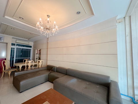 🏡 For Rent: 3-Storey Townhome – The Terrace Rama 2 (Tha Kham)