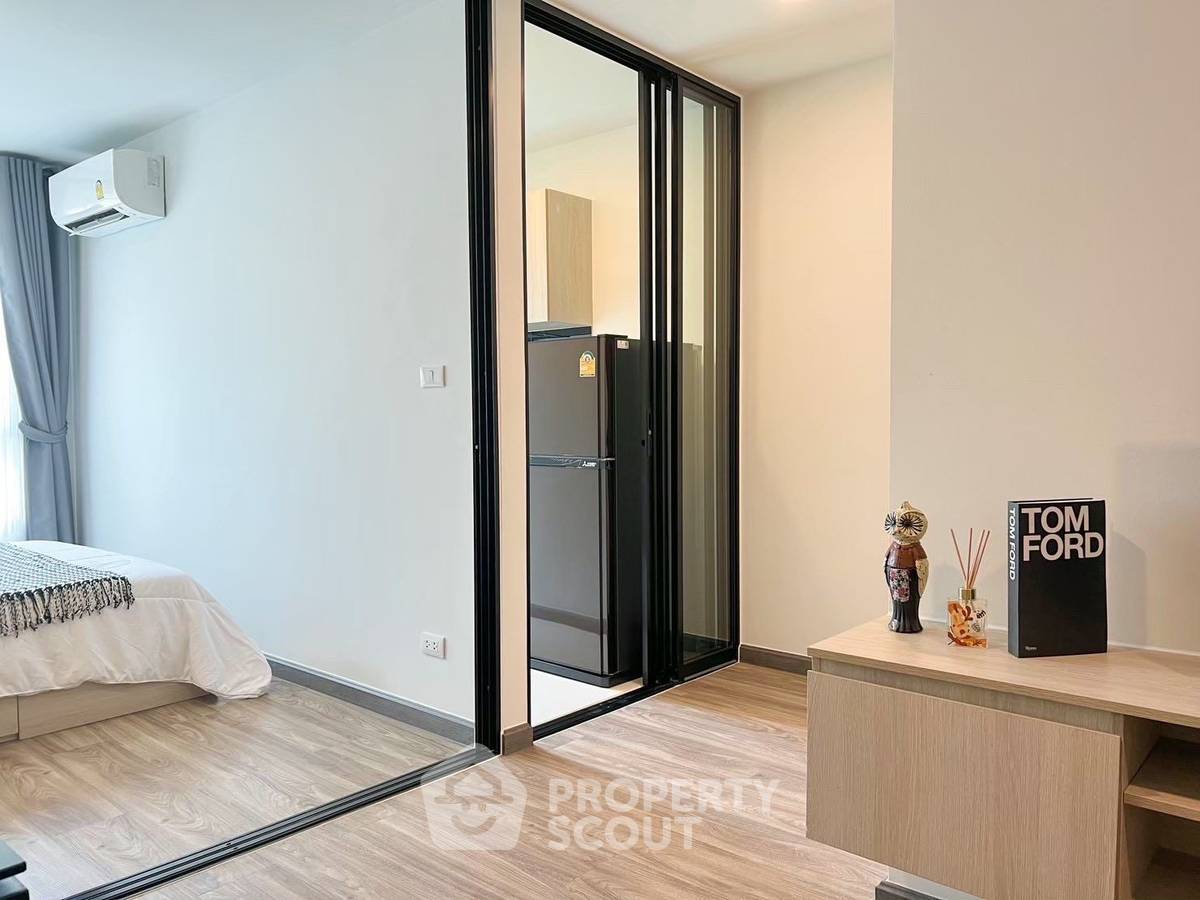 picture 1-BR Condo at The Collect Ratchada 32 in Chan Kasem (ID 2245840) - 3/10