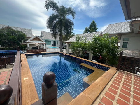 Amorn village House for rent 3bedroom 