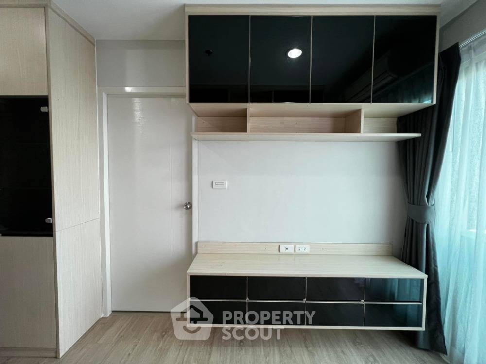 picture 1-BR Condo at Fuse Miti Sutthisan Ratchada near MRT Sutthisan (ID 740893) - 2/10