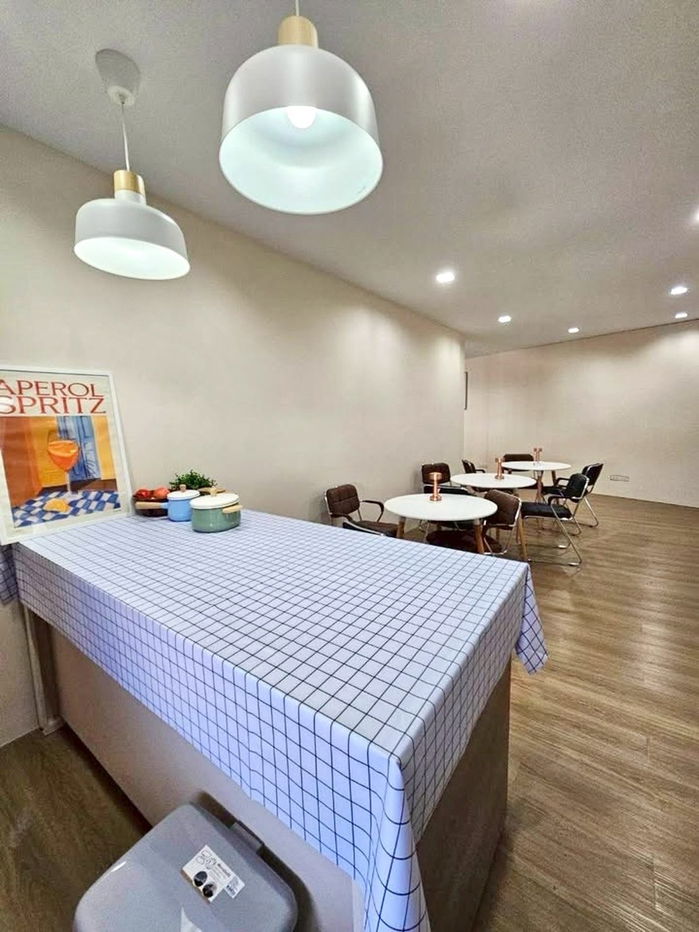 picture For Rent: 3-Storey Home Office | 10 Functional Rooms Ample Parking | 📍Near The Nine Rama 9 | Convenient Access to ARL Hua Mak & Si Rat Expressway - 7/16