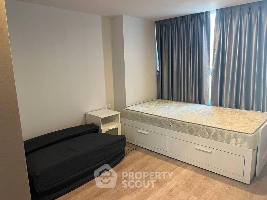 picture 2-BR Condo at Ideo Rama 9 - Asoke near MRT Phra Ram 9 (ID 1443419) - 4/10