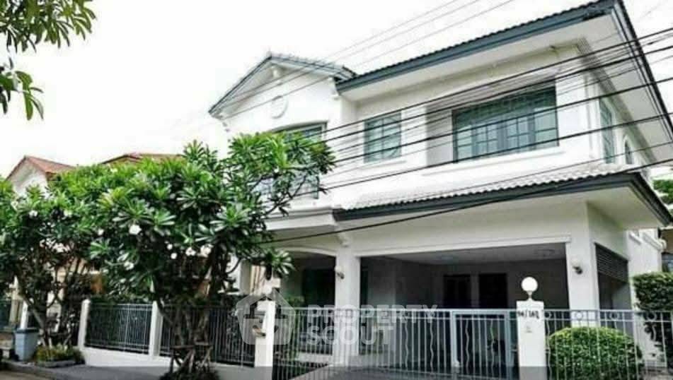 picture 4-BR House at Mantana Srinakarin - Bangna in Bang Kaeo (ID 2245571) - 2/11