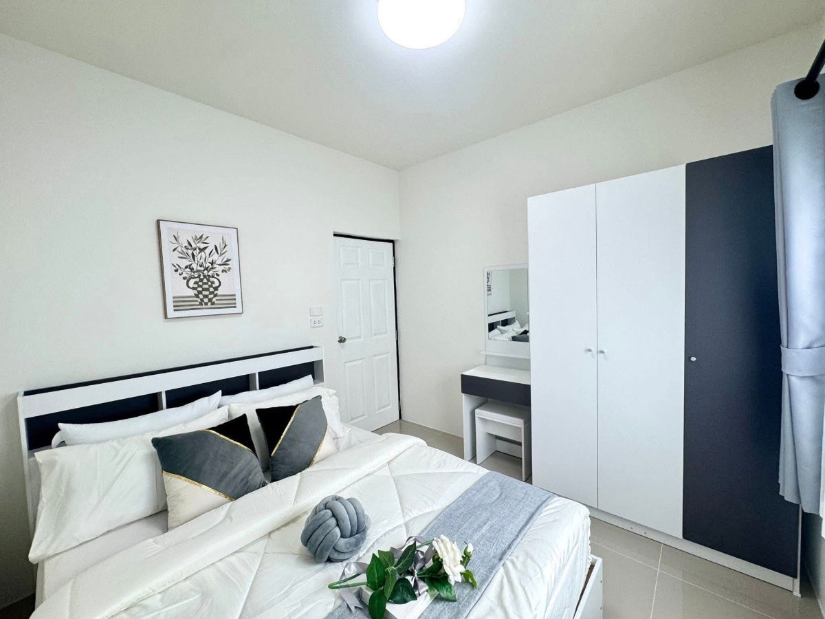 picture Affordable modern Single storey House in Soi Nernplubwan Pattaya for Sale - 16/22