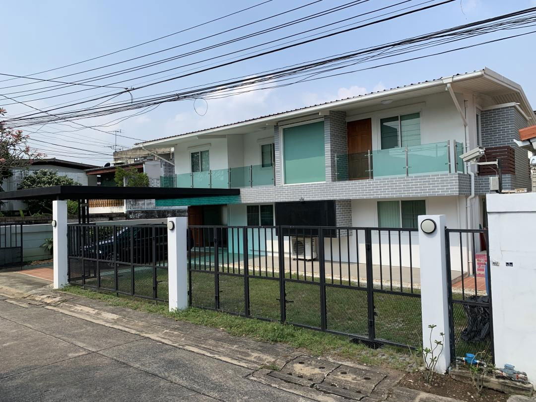 รูป PJ32 ให้เช่าบ้านเดี่ยว 2ชั้นเนื้อที่ 80 ตารางวา ถนนเสนานิคม-โชคชัย4 - รูปที่ 1/6