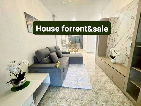 Minimalist style townhouse for rent in Central Pattaya, seaside