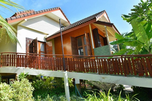 picture FOR RENT  HOUSE PROPERTY  90000 BAHT per MONTH - 2/36