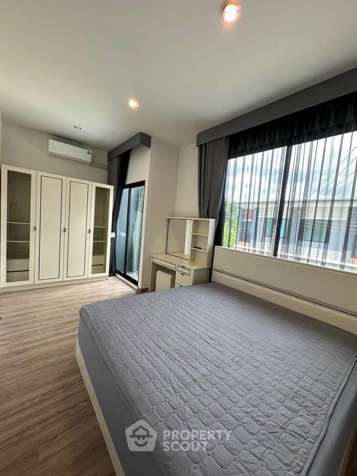 รูป ทาวน์เฮาท์ 2-ห้องนอน ใน บางแก้ว (ID 2247264) - รูปที่ 2/18