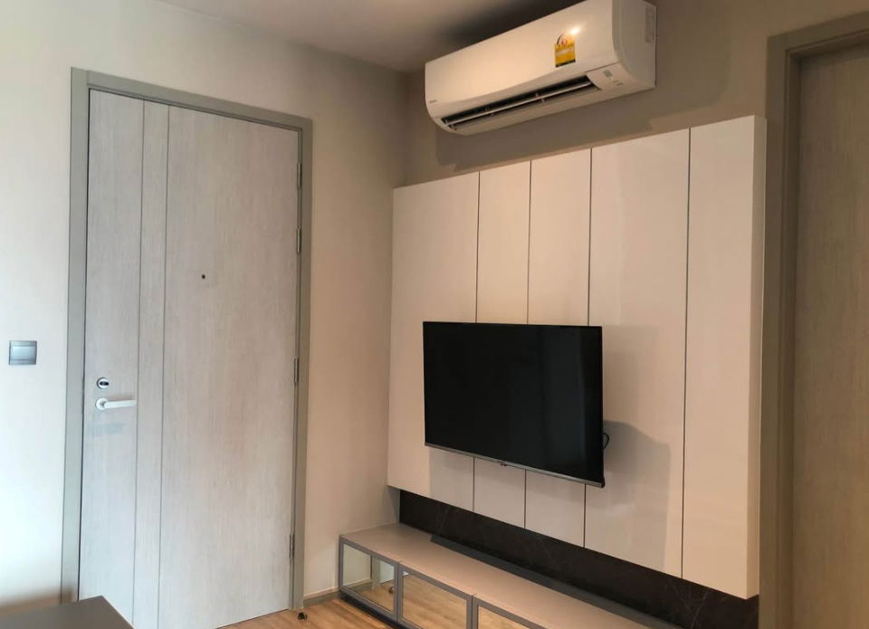 picture #R5581 🎉 090868 Condo for rent  RHYTHM Ekkamai  - 4/8
