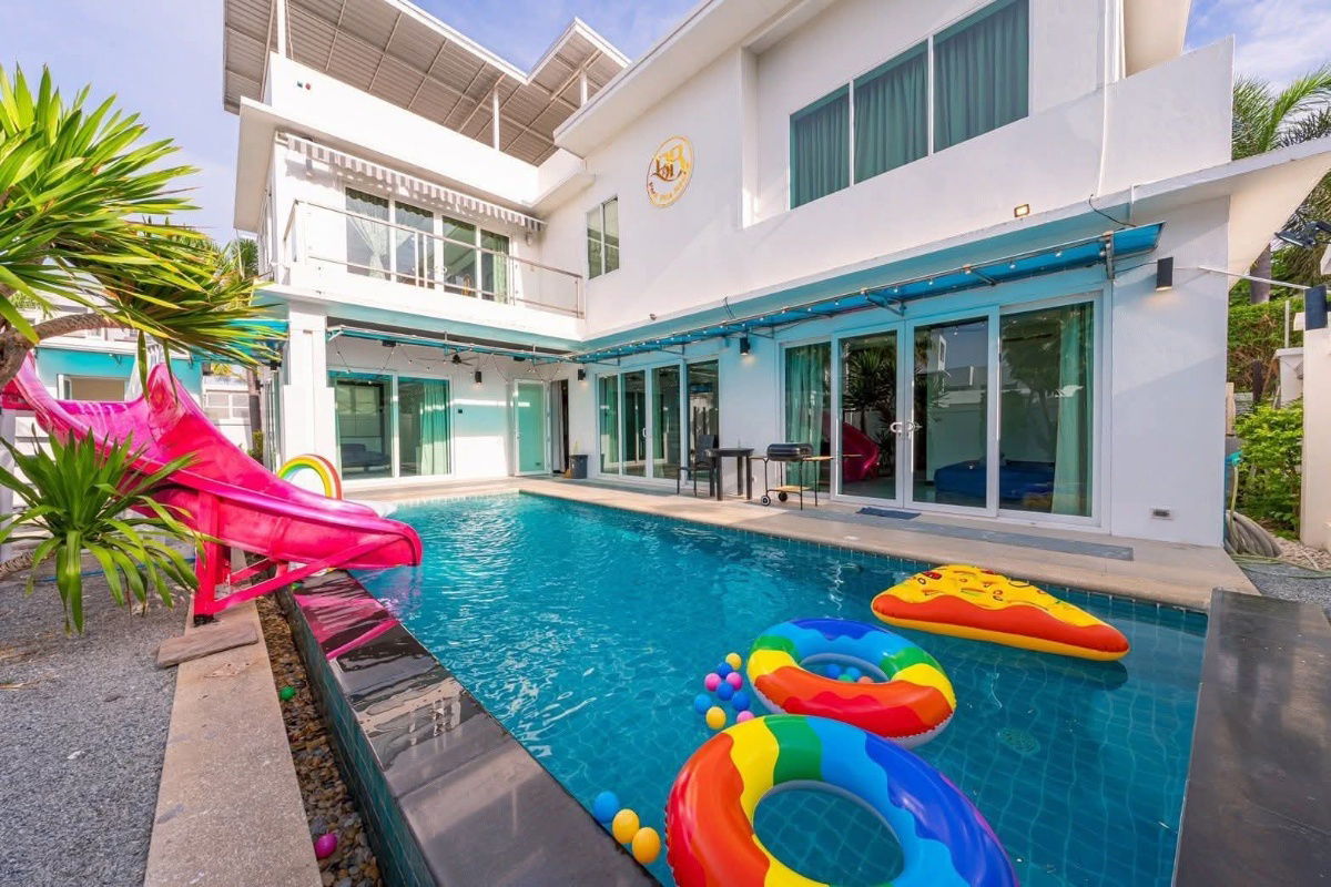 รูป บ้านพูลวิลล่าหรู สระว่ายน้ำส่วนตัว ใกล้ทะเล หาดจอมเทียน - รูปที่ 1/25
