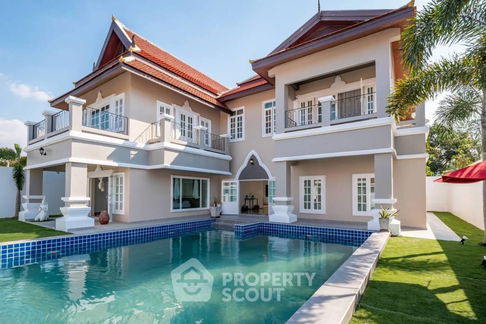 6-BR House at TEMPLE LAKE VILLAS close to Pattaya (ID 2245741)