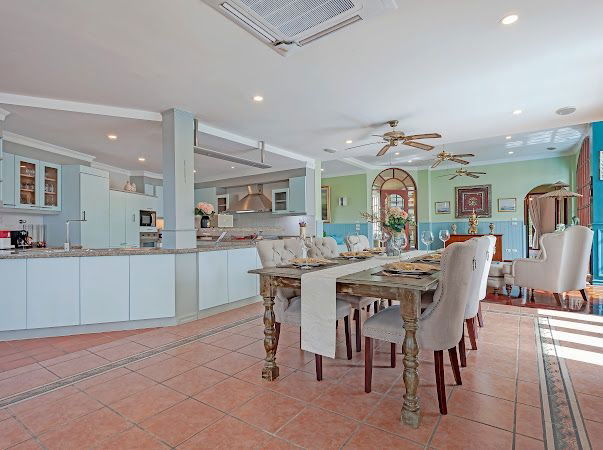 picture pool villa for sale 5 bedroom 6 bathroom - 5/23