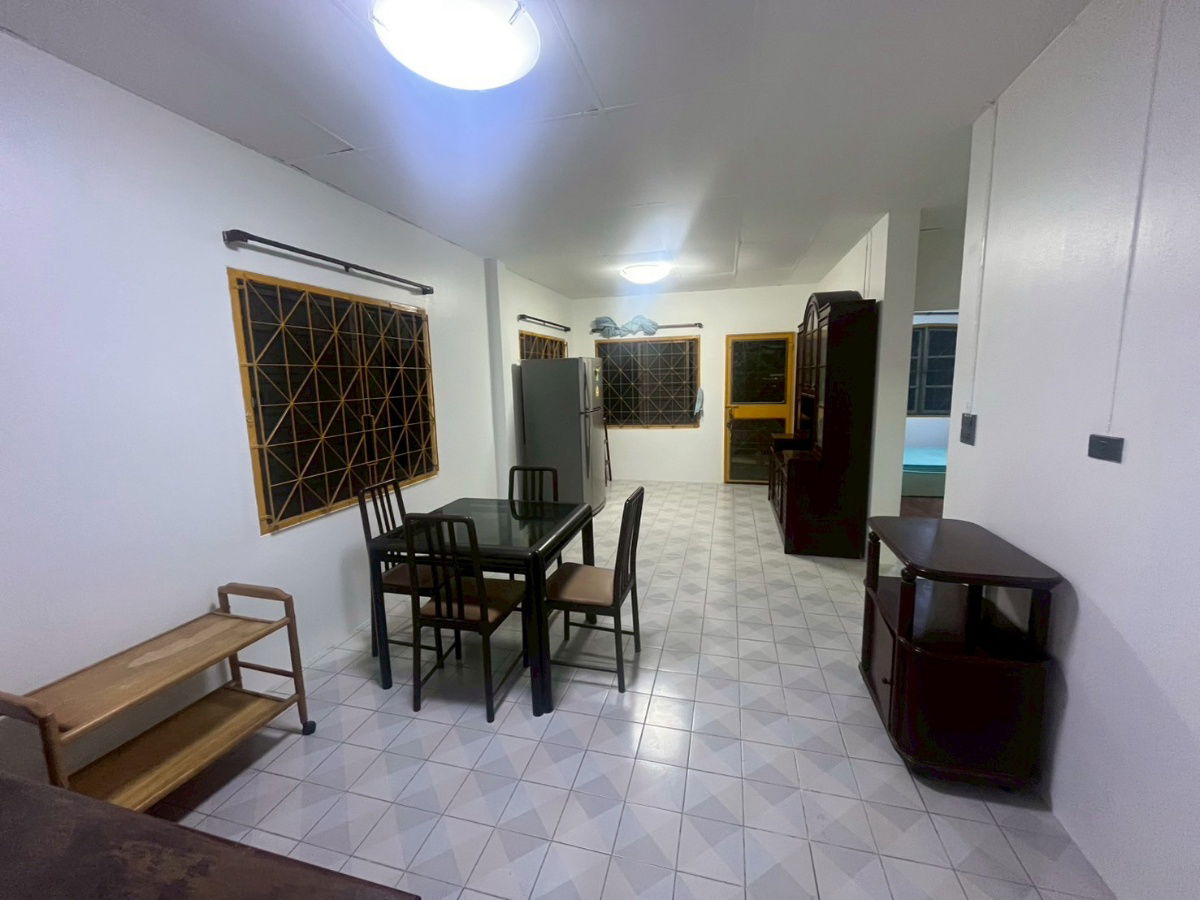 picture Detached house for rent, ready for living near Suvarnabhumi airport, King Kaeo 41 alley (with furniture) - 3/13