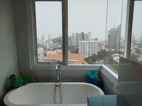 2 Bedrooms Condominium @ Grande Caribbean