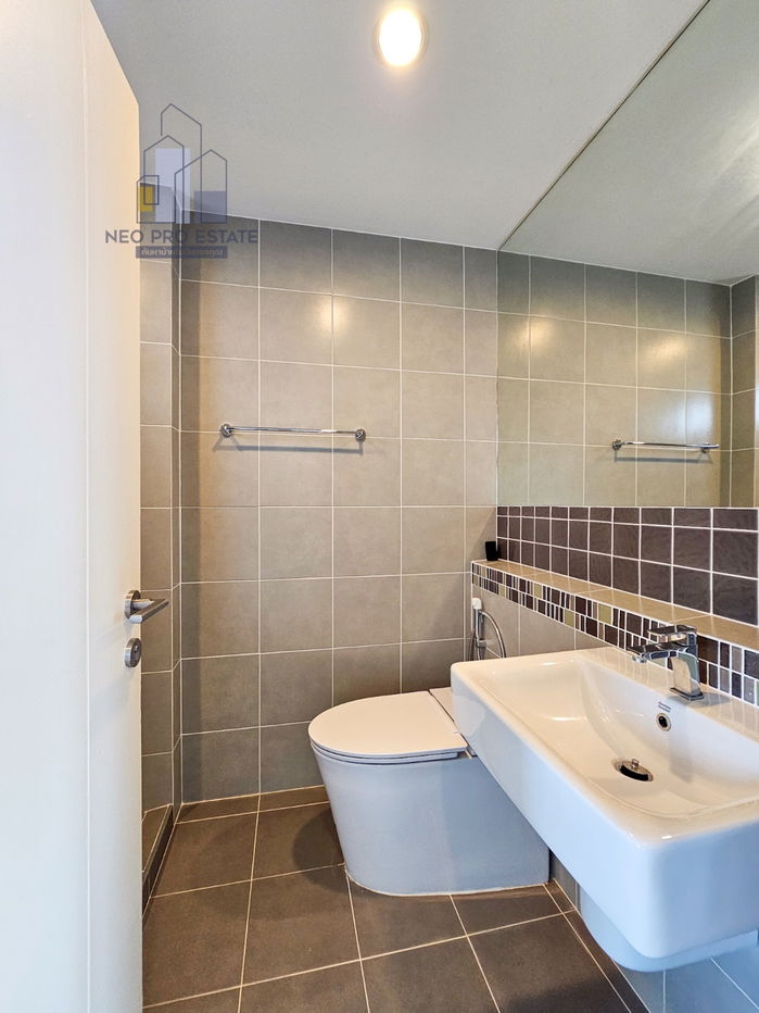 รูป บ้านเดี่ยว 2 ชั้น 3ห้องนอน 3ห้องน้ำ สภาพดี พร้อมเฟอร์นิเจอร์ – หมู่บ้านอณาสิริ มะลิวัลย์ ขอนแก่น - รูปที่ 15/22