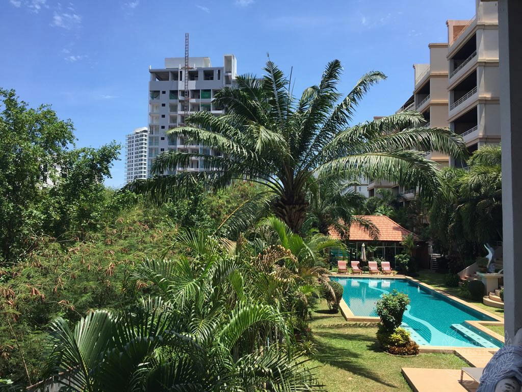 picture 3 Bedrooms Condominium @ Executive Residence IV - 12/14