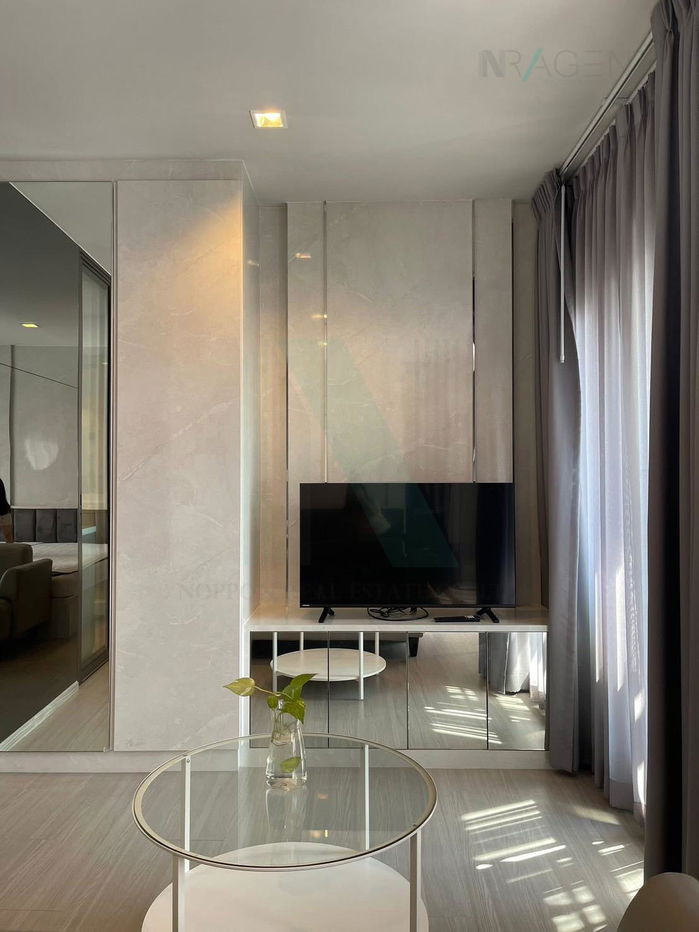 picture For Rent Condo LIFE ASOKE - RAMA 9 Building 1, Floor 22,Studio, Room size 28 sqm - 2/8