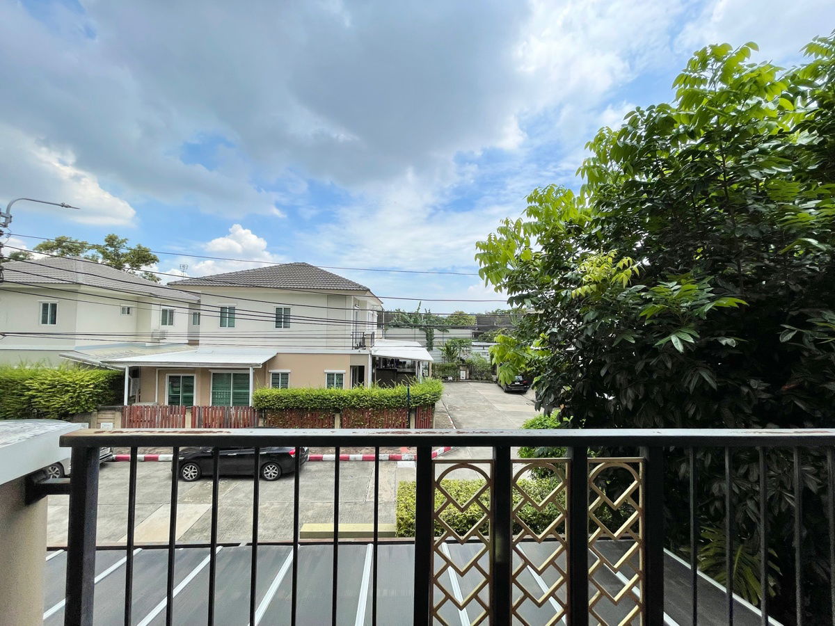 picture Passorn Prestige Pattanakarn 38 for sale, private zone and potential location - 19/25