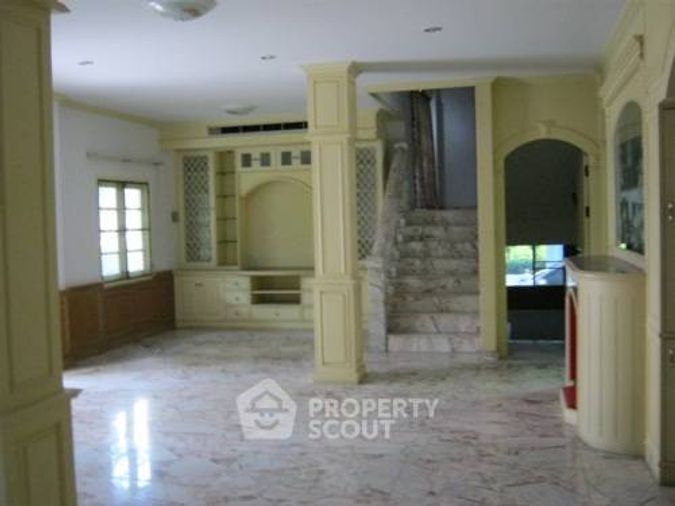 7-bed house for sale, 772 sqm, 270 sq wah, Chom Thong