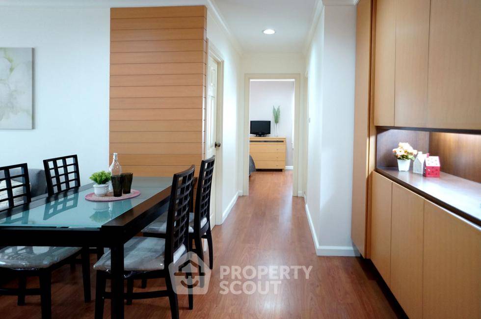 picture 2-BR Condo at Lumpini Suite Sukhumvit 41 near BTS Phrom Phong (ID 510263) - 3/13