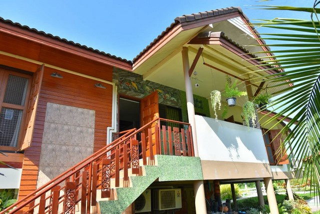 picture FOR RENT  HOUSE PROPERTY  90000 BAHT per MONTH - 6/36