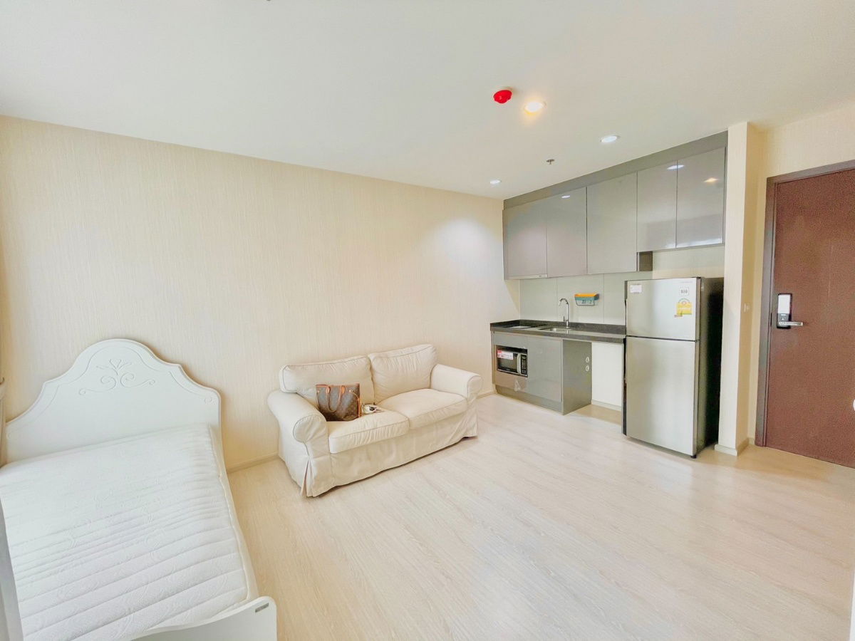 picture Condominium Rhythm Asoke 1 for Rental - 3/6