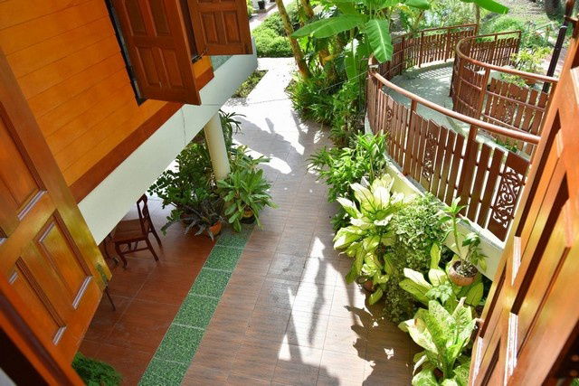 picture FOR RENT  HOUSE PROPERTY  90000 BAHT per MONTH - 18/36
