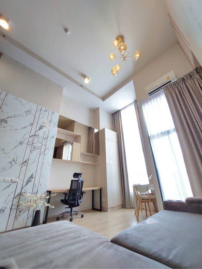 picture  🔥[For Sale] Urgent!! Duplex Condo for Sale – Ideo Sathorn – Wongwian Yai 🚅 Only 140 meters from BTS Wongwian Yai - 7/42