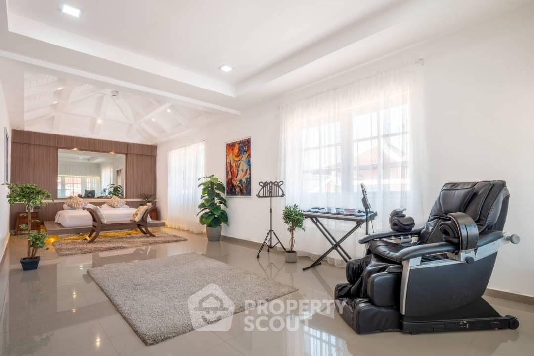 รูป บ้าน 6-ห้องนอน ที่ เทมเปิลเลควิลล่า ใกล้ เมืองพัทยา (ID 2245741) - รูปที่ 14/28