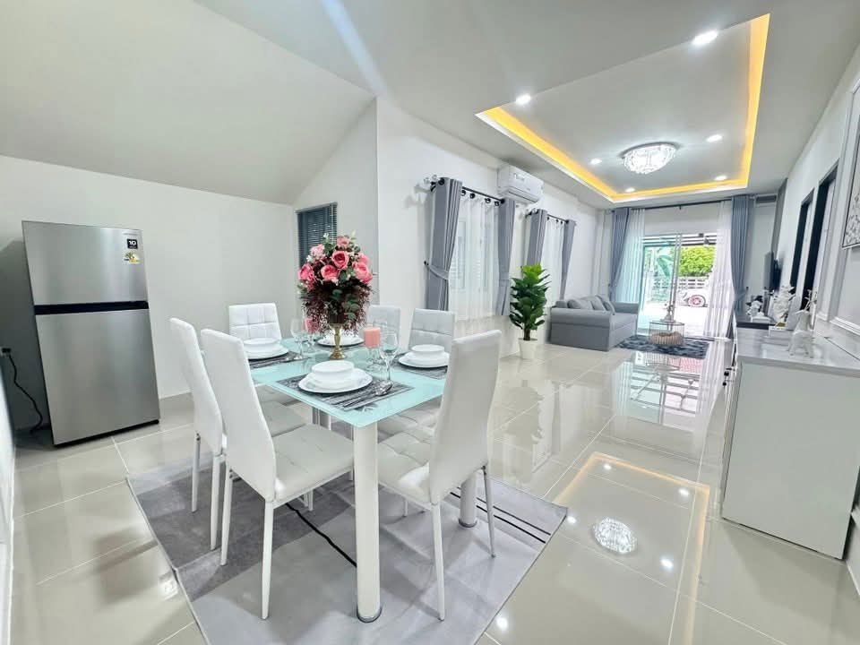 picture Affordable modern Single storey House in Soi Nernplubwan Pattaya for Sale - 5/22